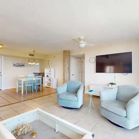 Dune Pointe 403
